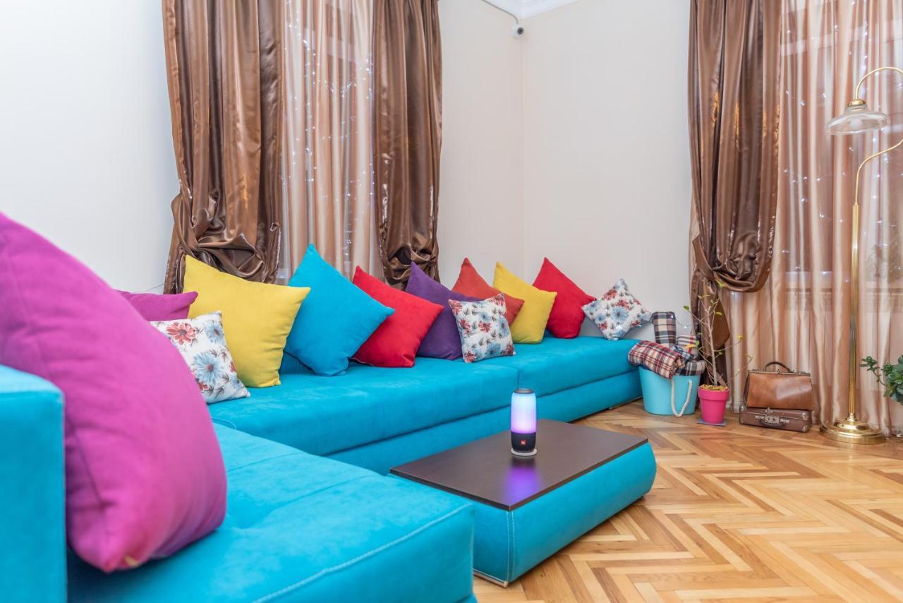 Arteast Hostel Yerevan Bagian luar foto