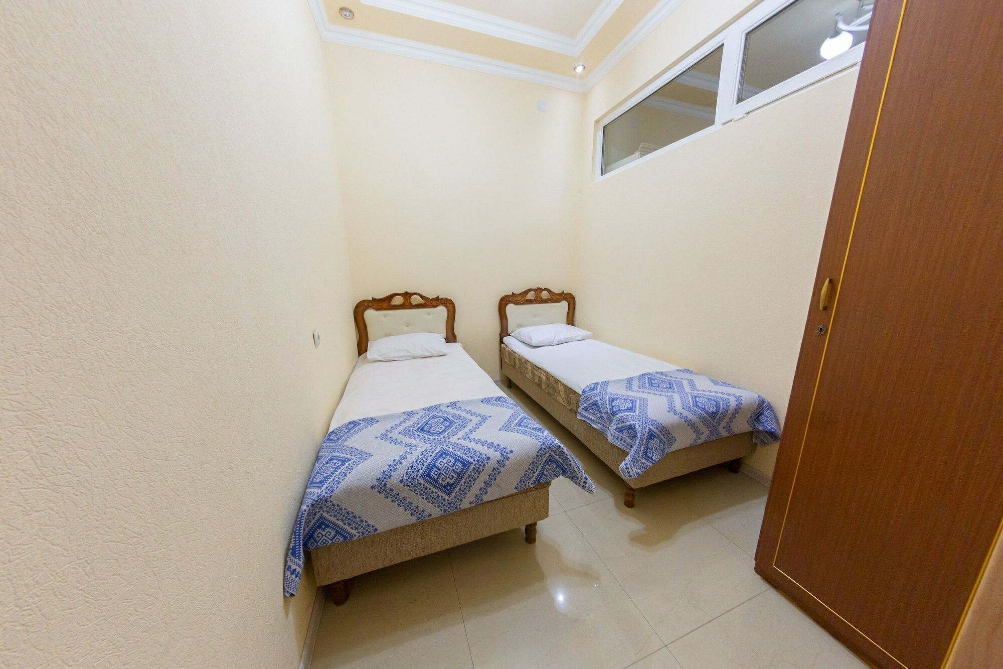 Arteast Hostel Yerevan Bagian luar foto